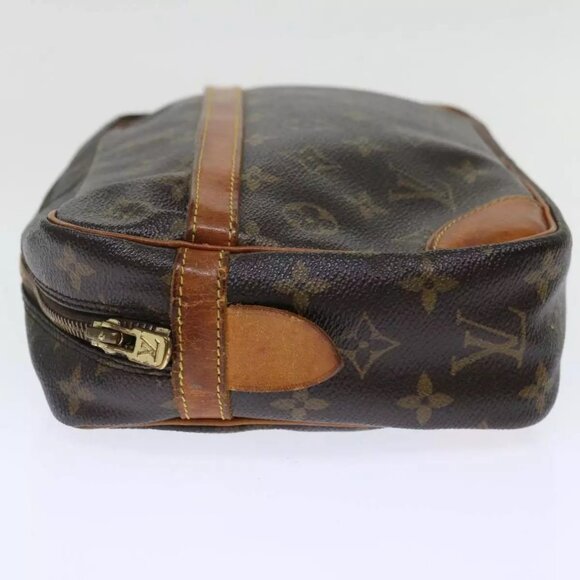 LOUIS VUITTON Monogram Compiegne 28 Clutch Bag LV Auth - Picture 4 of 16